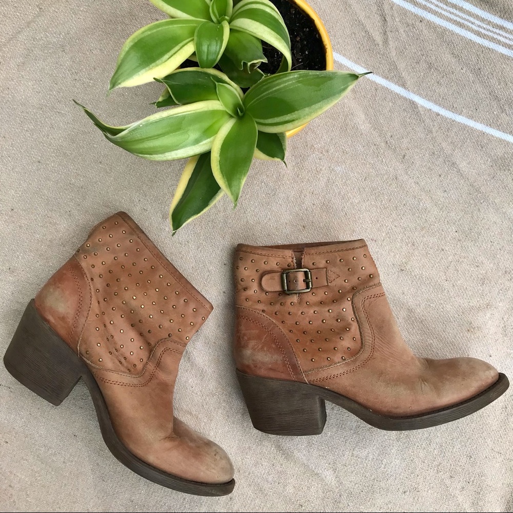 LUCKY BRAND leather ankle boots